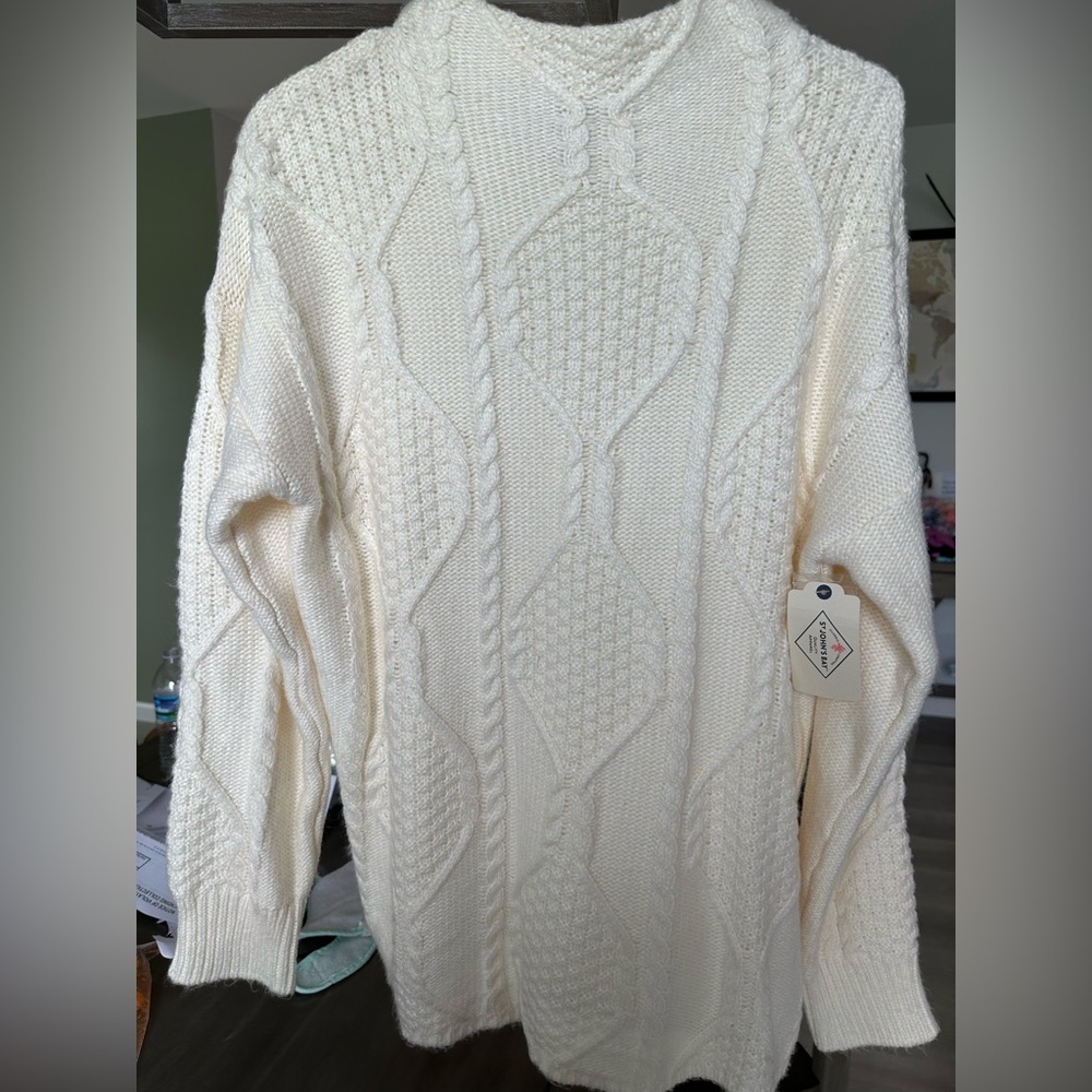 JC Penny St.Johns Bay sweater. Size large. Brand new
